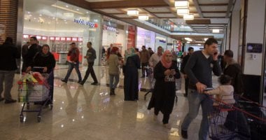 تطبيق المواعيد الصيفية لإغلاق المحلات والمولات والمقاهي يبدأ من اليوم 2 تطبيق المواعيد الصيفية لإغلاق المحلات والمولات والمقاهي يبدأ من اليوم