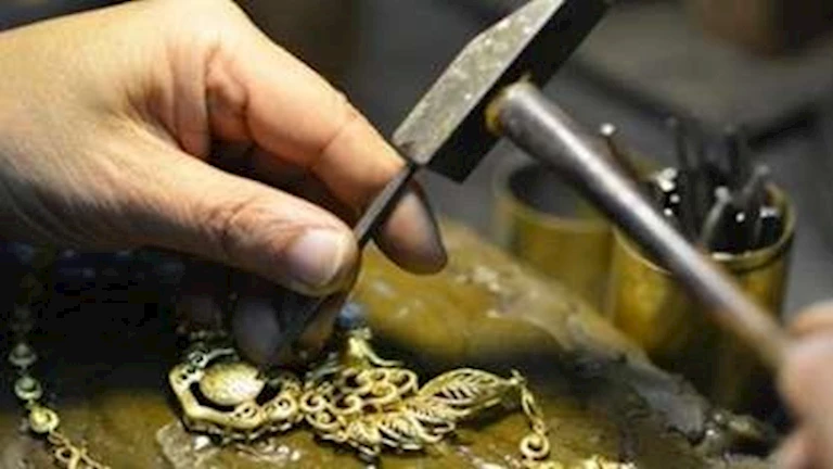 صناعة الذهب: ارتفاع مكاسب المعدن الأصفر إلى 1155 جنيها منذ بداية 2025 2 صناعة الذهب: ارتفاع مكاسب المعدن الأصفر إلى 1155 جنيها منذ بداية 2025