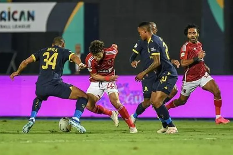 تحليل فني لتشكيلة الأهلي أمام صنداونز في دوري الأبطال (فيديو) 2 تحليل فني لتشكيلة الأهلي أمام صنداونز في دوري الأبطال (فيديو)