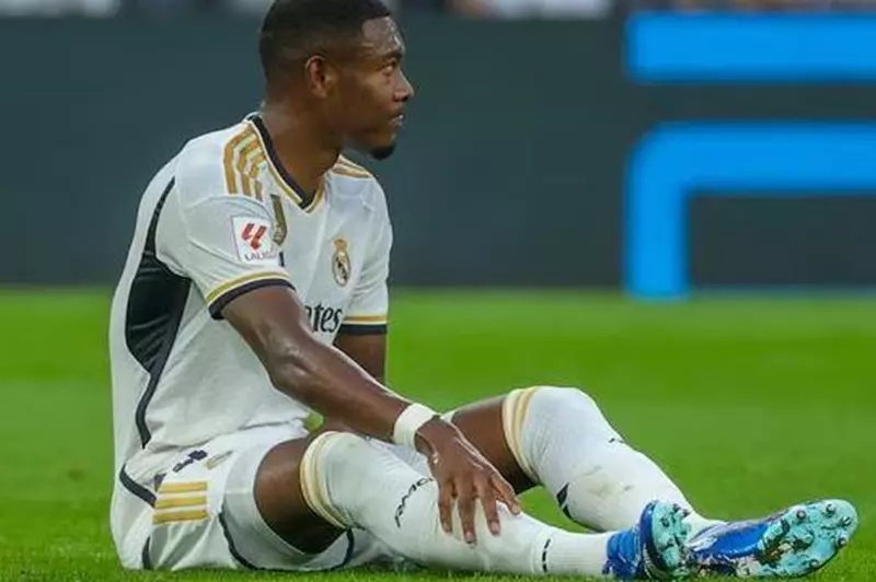 ألابا يتعرض لإصابة في وقت غير مناسب.. ريال مدريد ينتظر التشخيص النهائي 2 ألابا يتعرض لإصابة في وقت غير مناسب.. ريال مدريد ينتظر التشخيص النهائي