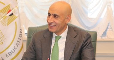وزير التعليم يعتمد جدول امتحانات الدبلومات الفنية 2024/2025 بدءًا من 29 مايو 2 وزير التعليم يعتمد جدول امتحانات الدبلومات الفنية 2024/2025 بدءًا من 29 مايو