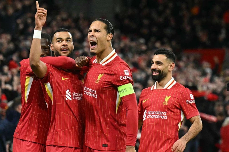 بورنموث يسعى لضم ثلاثة لاعبين من ليفربول في سوق الانتقالات الصيفية 2 بورنموث يسعى لضم ثلاثة لاعبين من ليفربول في سوق الانتقالات الصيفية