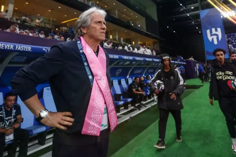 جيسوس: الهلال يواجه تحديًا صعبًا ونسعى للفوز باللقب الآسيوي 2 جيسوس: الهلال يواجه تحديًا صعبًا ونسعى للفوز باللقب الآسيوي