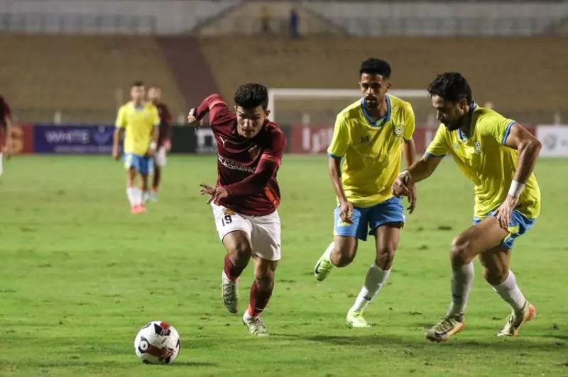 تعادل سلبي يؤجل حسم التأهل بين الإسماعيلي وطلائع الجيش في كأس الرابطة 2 تعادل سلبي يؤجل حسم التأهل بين الإسماعيلي وطلائع الجيش في كأس الرابطة