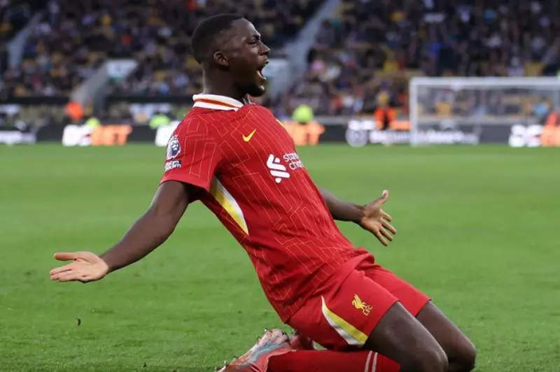 كوناتي: سعيد بفوزي بأفضل دوري في العالم مع ليفربول ولا أستطيع وصف مشاعري 2 كوناتي: سعيد بفوزي بأفضل دوري في العالم مع ليفربول
ولا أستطيع وصف مشاعري