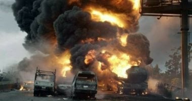 مقتل شخص وإصابة 70 آخرين جراء انفجار ناقلة نفط في جنوب غرب باكستان 2 مقتل شخص وإصابة 70 آخرين جراء انفجار ناقلة نفط في جنوب غرب باكستان