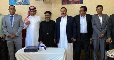 وفد من حزب الجبهة الوطنية يهنئ الأقباط في طور سيناء بعيد القيامة 2 وفد من حزب الجبهة الوطنية يهنئ الأقباط في طور سيناء بعيد القيامة