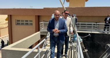 نائب وزير الإسكان يتفقد مشروعات الصرف الصحي في مبادرة "حياة كريمة" بالجيزة 2 نائب وزير الإسكان يتفقد مشروعات الصرف الصحي في مبادرة “حياة كريمة” بالجيزة