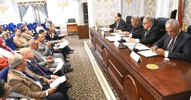 اجتماع بمحافظة كفر الشيخ لحل مشكلات تراخيص البناء ومنع المخالفات 2 اجتماع بمحافظة كفر الشيخ لحل مشكلات تراخيص البناء ومنع المخالفات
