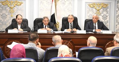 جلسة لمراقبة تراخيص المحلات وضمان حقوق الدولة 2 جلسة لمراقبة تراخيص المحلات وضمان حقوق الدولة