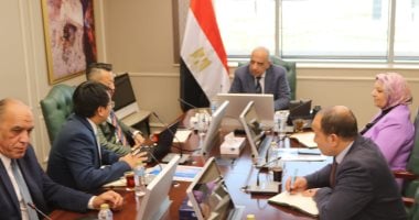 وزير الكهرباء يناقش مع مسؤولي "State Grid" الصينية التعاون في الطاقة المتجددة 2 وزير الكهرباء يناقش مع مسؤولي “State Grid” الصينية التعاون في الطاقة المتجددة