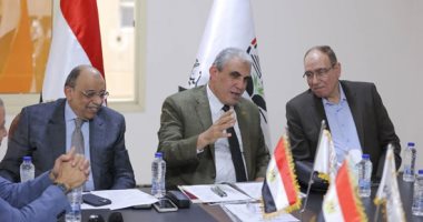 أمانة العمال بحزب الجبهة الوطنية تبحث تطوير رؤية شاملة للقضايا العمالية 2 أمانة العمال بحزب الجبهة الوطنية تبحث تطوير رؤية شاملة للقضايا العمالية