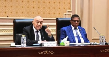 لجنة لمراجعة طريق مطروح السلوم الدولي بحسب توصية "نقل النواب" 2 لجنة لمراجعة طريق مطروح السلوم الدولي بحسب توصية “نقل النواب”