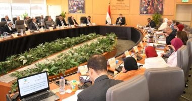 وزير الإسكان يرأس اجتماع "المقاولون العرب" لاعتماد القوائم المالية 2 وزير الإسكان يرأس اجتماع “المقاولون العرب” لاعتماد القوائم المالية