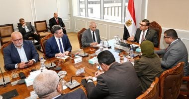 وزير الإسكان يتابع تسويق مشروعات هيئة المجتمعات العمرانية الجديدة 2 وزير الإسكان يتابع تسويق مشروعات هيئة المجتمعات العمرانية الجديدة