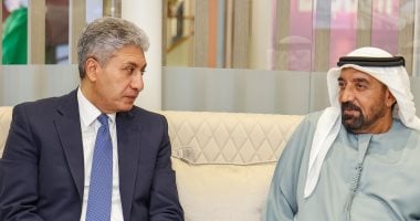 اجتماع وزير السياحة مع رئيس هيئة الطيران المدني الإماراتية لتعزيز التعاون 2 اجتماع وزير السياحة مع رئيس هيئة الطيران المدني الإماراتية لتعزيز التعاون