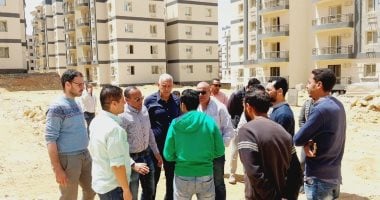 وزير الإسكان يتابع المشروعات السكنية وحملات مواجهة المخالفات في مدينة بدر 2 وزير الإسكان يتابع المشروعات السكنية وحملات مواجهة المخالفات في مدينة بدر
