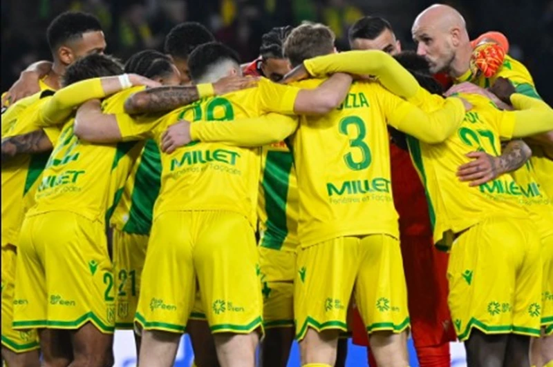 ترتيب الدوري الفرنسي بعد خسارة نانت أمام رين بمشاركة الفرعون 2 ترتيب الدوري الفرنسي بعد خسارة نانت أمام رين بمشاركة الفرعون