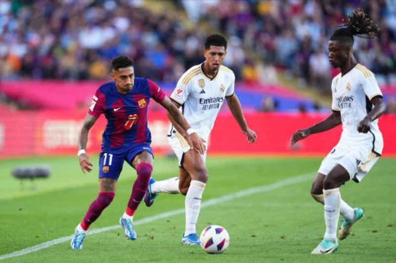 تجدد الصراع بين برشلونة وريال مدريد: ترتيب الدوري الإسباني قبل الجولة 33 2 تجدد الصراع بين برشلونة وريال مدريد: ترتيب الدوري الإسباني قبل الجولة 33