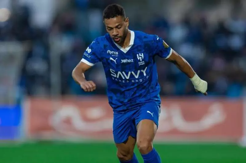 لودي يؤازر الهلال في ديربي الشباب 2 لودي يؤازر الهلال في ديربي الشباب