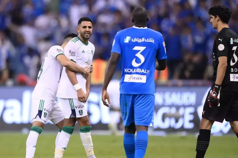موعد وتشكيلة كلاسيكو الهلال والأهلي في بطولة آسيا 2 موعد وتشكيلة كلاسيكو الهلال والأهلي في بطولة آسيا