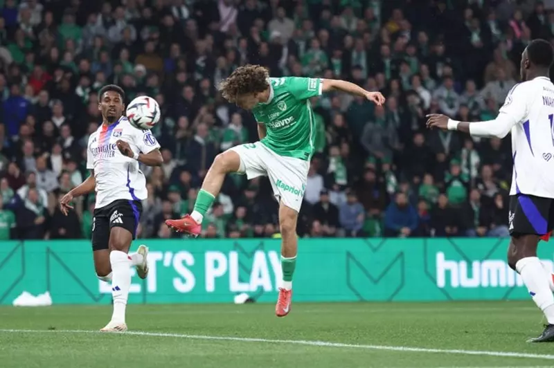 إعادة الأمل في النجاة من الهبوط: ترتيب الدوري الفرنسي بعد فوز سانت إتيان 2 إعادة الأمل في النجاة من الهبوط: ترتيب الدوري الفرنسي بعد فوز سانت إتيان