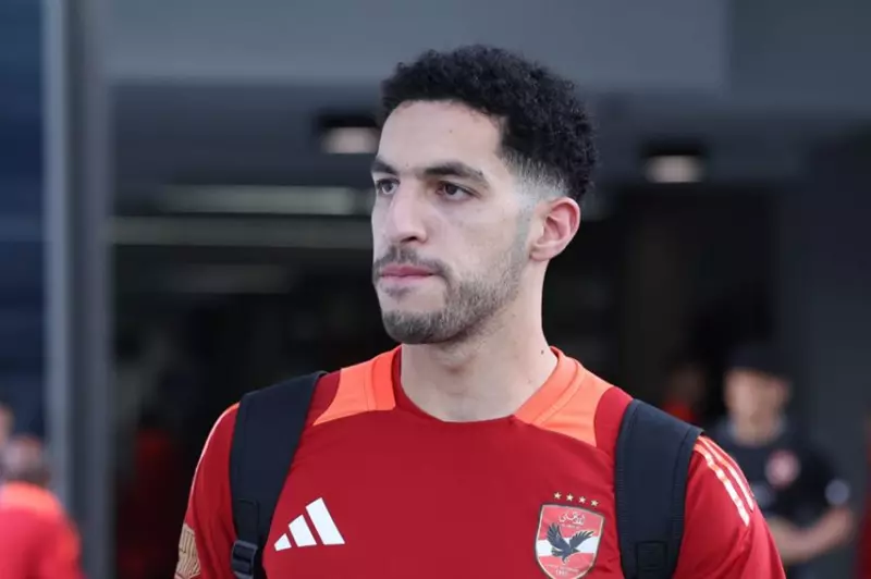 شوبير: فالنسيا يريد ضم حارس الأهلي 2 شوبير: فالنسيا يريد ضم حارس الأهلي