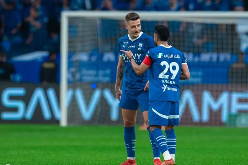 الهلال يخسر أمام الشباب في الدوري السعودي 2 الهلال يخسر أمام الشباب في الدوري السعودي