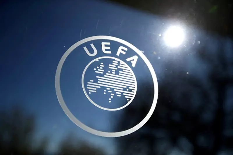 يويفا يدفع 233 مليون يورو للأندية بسبب استدعاء اللاعبين للمنتخبات 2 يويفا يدفع 233 مليون يورو للأندية بسبب استدعاء اللاعبين للمنتخبات
