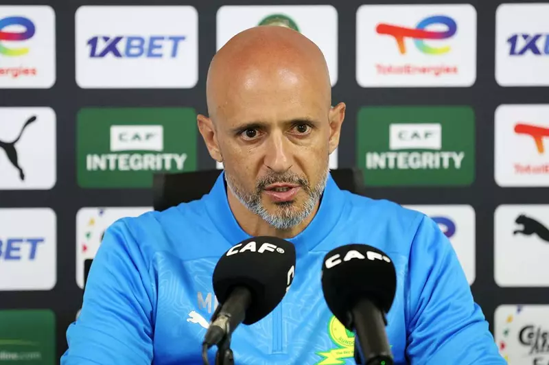 كاردوزو: الأهلي وصنداونز الأفضل في أفريقيا.. وأتمنى أن نكون أقوياء في القاهرة 2 كاردوزو: الأهلي وصنداونز الأفضل في أفريقيا.. وأتمنى أن نكون أقوياء في القاهرة