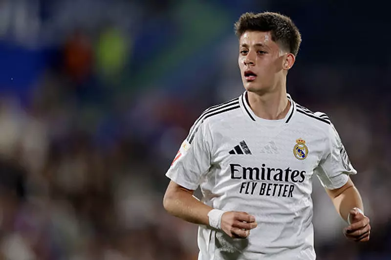 تشيلسي يسعى للتعاقد مع نجم ريال مدريد 2 تشيلسي يسعى للتعاقد مع نجم ريال مدريد