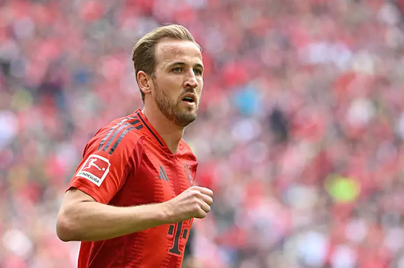هاري كين يغيب عن مباراة التتويج المحتملة مع بايرن ميونخ النحس يرافقه دائمًا 2 هاري كين يغيب عن مباراة التتويج المحتملة مع بايرن ميونخ
النحس يرافقه دائمًا