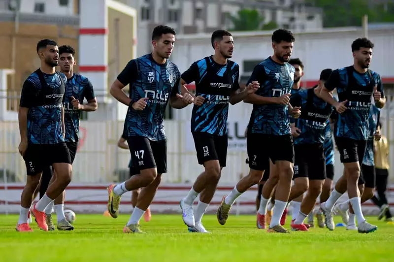 الزمالك يعود للتدريبات الجماعية قبل مواجهة المصري في الدوري 2 الزمالك يعود للتدريبات الجماعية قبل مواجهة المصري في الدوري
