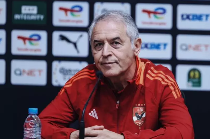 سلاش ويب يكشف تفاصيل اتفاق الأهلي مع كولر حول الشرط الجزائي 2 سلاش ويب يكشف تفاصيل اتفاق الأهلي مع كولر حول الشرط الجزائي