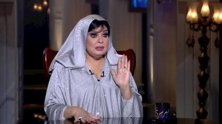 فيفي عبده تحتفل بعيد ميلادها الـ 72 بحضور يسرا ولبلبة (صور وفيديو) 2 فيفي عبده تحتفل بعيد ميلادها الـ 72 بحضور يسرا ولبلبة (صور وفيديو)