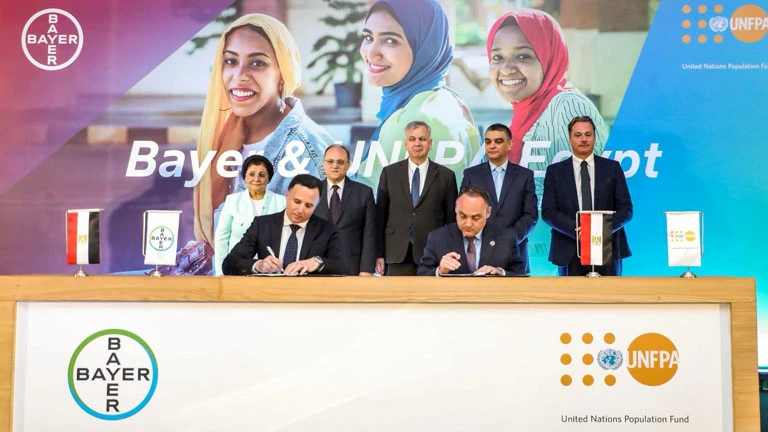 شراكة بين صندوق الأمم المتحدة للسكان وشركة باير لتعزيز خدمات تنظيم الأسرة في مصر 2 شراكة بين صندوق الأمم المتحدة للسكان وشركة باير لتعزيز خدمات تنظيم الأسرة في مصر