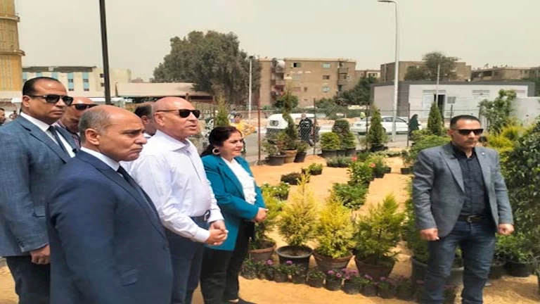 محافظ القاهرة: تحسين المنطقة حول موقف السلام النموذجي 2 محافظ القاهرة: تحسين المنطقة حول موقف السلام النموذجي