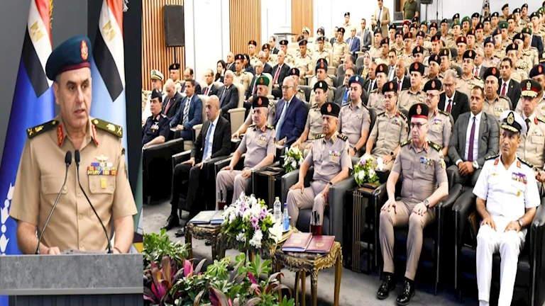 وزير الدفاع يحضر مناقشة البحث الرئيسي لمركز الدراسات الإستراتيجية للقوات المسلحة 2 وزير الدفاع يحضر مناقشة البحث الرئيسي لمركز الدراسات الإستراتيجية للقوات المسلحة