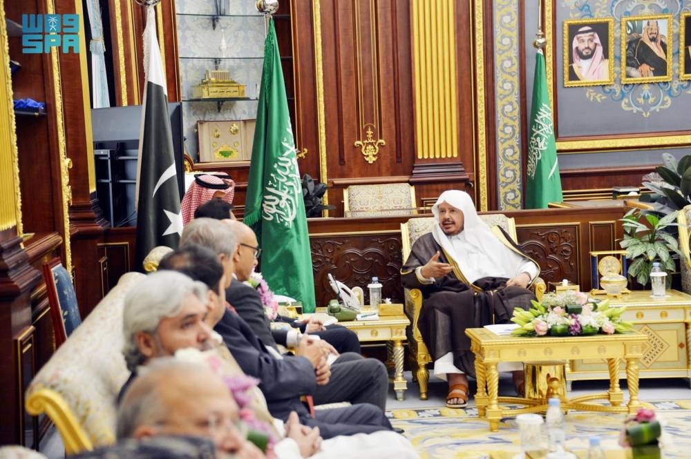 رئيس البرلمان الباكستاني: السعودية لها دور كبير وتاريخي في خدمة الإسلام والمسلمين 2 رئيس البرلمان الباكستاني: السعودية لها دور كبير وتاريخي في خدمة الإسلام والمسلمين