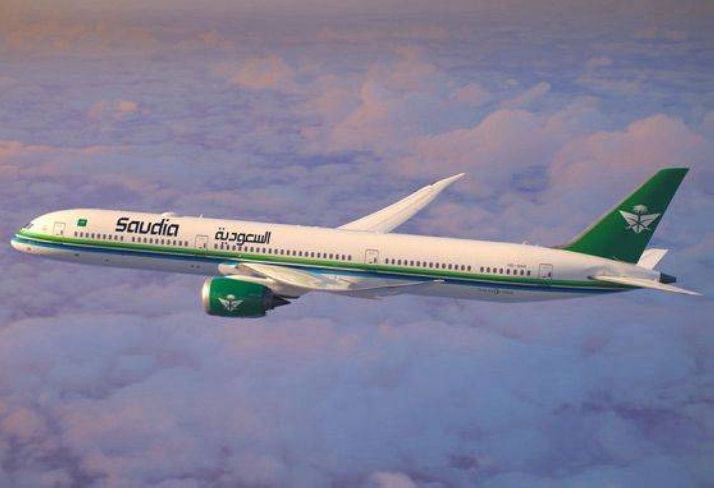 رحلة السعودية 554 تصل إلى دبي بدون حقائب الركاب 2 رحلة السعودية 554 تصل إلى دبي بدون حقائب الركاب