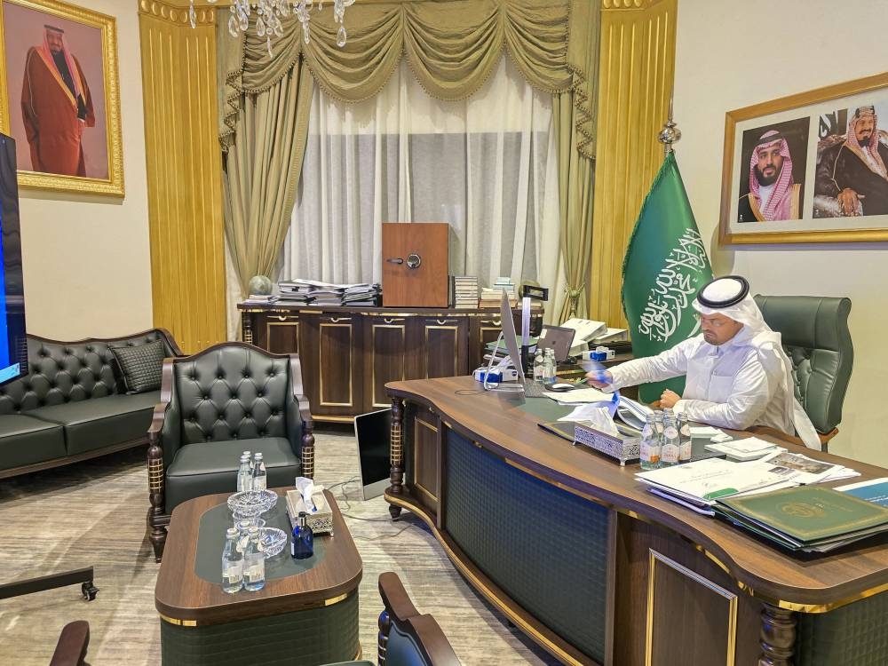 سعود بن مشعل يترأس اجتماع اللجنة الدائمة للحج والعمرة بتوجيه من أمير مكة 2 سعود بن مشعل يترأس اجتماع اللجنة الدائمة للحج والعمرة بتوجيه من أمير مكة