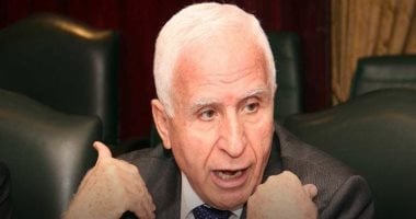 عزام الأحمد يتولى منصب أمين سر اللجنة التنفيذية لمنظمة التحرير الفلسطينية 2 عزام الأحمد يتولى منصب أمين سر اللجنة التنفيذية لمنظمة التحرير الفلسطينية