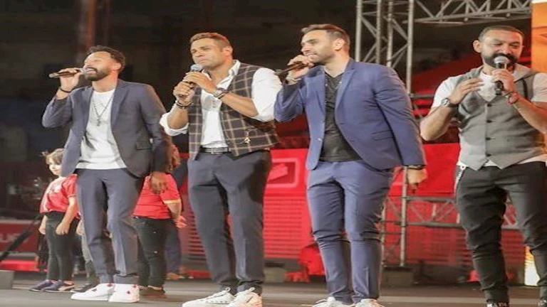 فرقة "واما" تعود بعد 20 عامًا لإحياء حفل غنائي في الأهرامات 2 فرقة “واما” تعود بعد 20 عامًا لإحياء حفل غنائي في الأهرامات