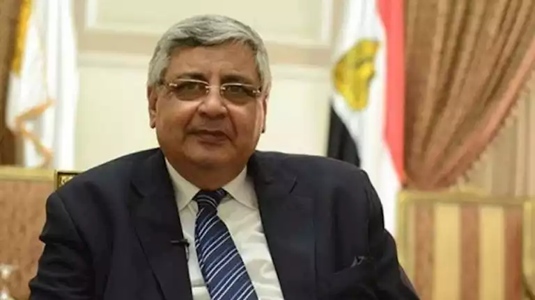 مستشار الرئيس للصحة يكشف طرق الوقاية لمرضى الصدر من تأثير الأتربة 2 مستشار الرئيس للصحة يكشف طرق الوقاية لمرضى الصدر من تأثير الأتربة