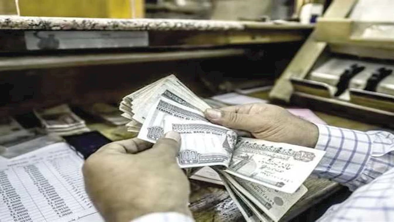 قيادي عمالي يوضح أسباب عدم تنفيذ الحد الأدنى للأجور في بعض الشركات 2 قيادي عمالي يوضح أسباب عدم تنفيذ الحد الأدنى للأجور في بعض الشركات