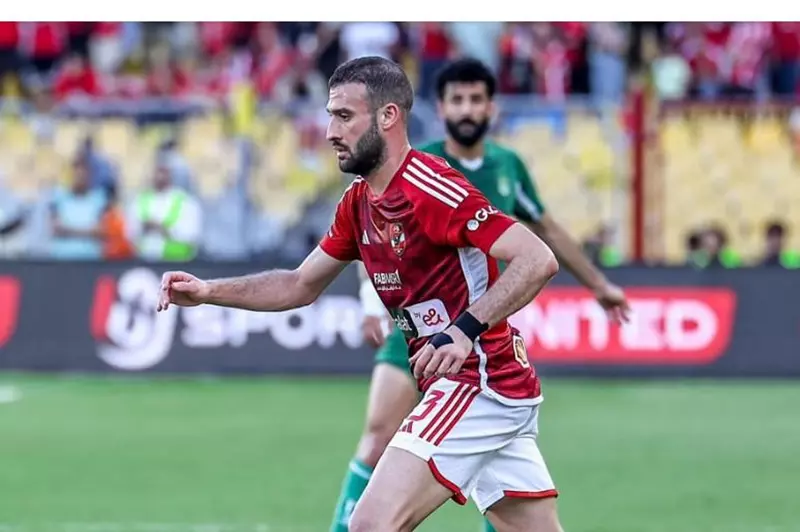 مصدر لسلاش ويب يكشف عن إصابة عمر كمال في كاحل القدم قبل مواجهة حرس الحدود 2 مصدر لسلاش ويب يكشف عن إصابة عمر كمال في كاحل القدم قبل مواجهة حرس الحدود