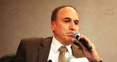 عبد المحسن سلامة يهنئ البلشي بفوزه بمنصب نقيب الصحفيين ويعبر عن احترامه لرأي الجمعية العمومية 2 عبد المحسن سلامة يهنئ البلشي بفوزه بمنصب نقيب الصحفيين ويعبر عن احترامه لرأي الجمعية العمومية