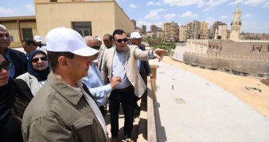 جولة لوزير الإسكان لمتابعة مشروع "حدائق تلال الفسطاط" 2 جولة لوزير الإسكان لمتابعة مشروع “حدائق تلال الفسطاط”