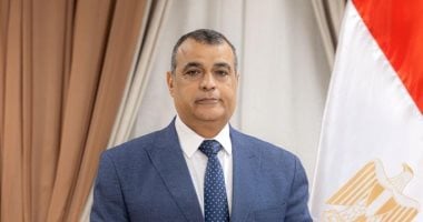 وزير الدولة للإنتاج الحربي: نمتلك عمالة مدربة وماهرة على أعلى مستوى 2 وزير الدولة للإنتاج الحربي: نمتلك عمالة مدربة وماهرة على أعلى مستوى