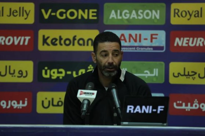مدرب فاركو يعبر عن تخطيهم لمرحلة صعبة ويتمنى التوفيق لبيراميدز في نهائي أفريقيا 2 مدرب فاركو يعبر عن تخطيهم لمرحلة صعبة ويتمنى التوفيق لبيراميدز في نهائي أفريقيا